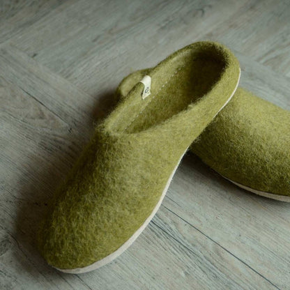Slippers in Moss Green - 3 sizes