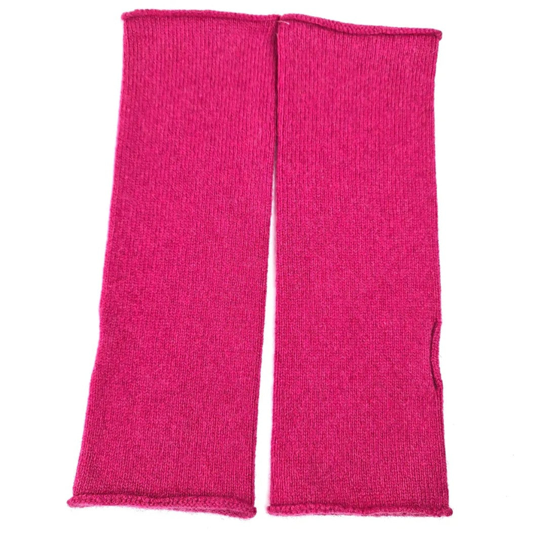 Cashmere Wristwarmers in Hot Pink