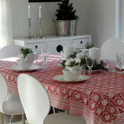 Large Paradise Pattern Tablecloth in Red