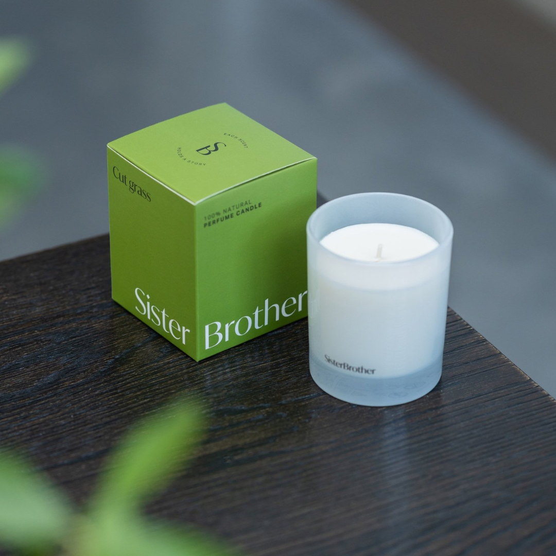 Cut Grass Scented Candle