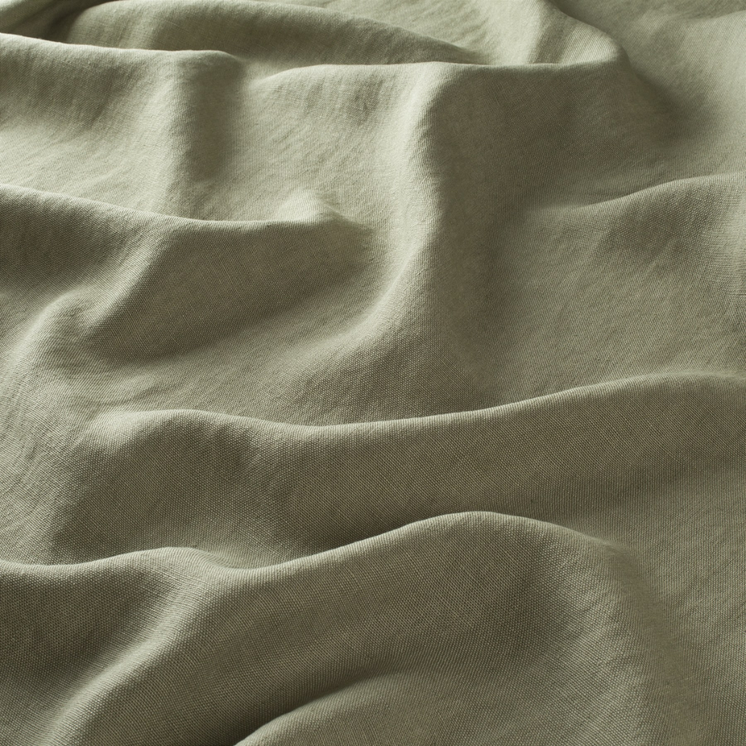 Honest Reboot 037 with Stripe Piping Cushion 50 x 50cm