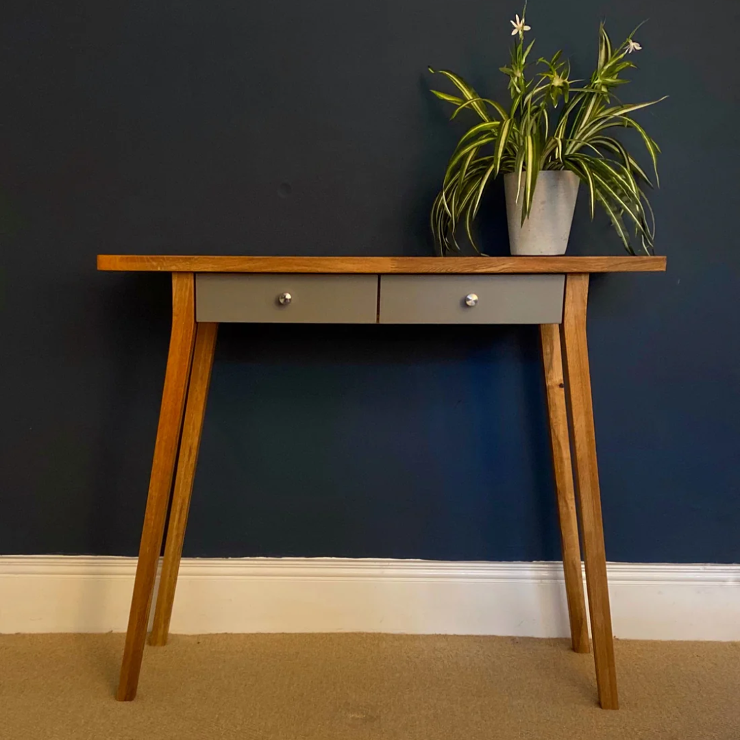 Classic Oak Hall Console Table in Three Styles