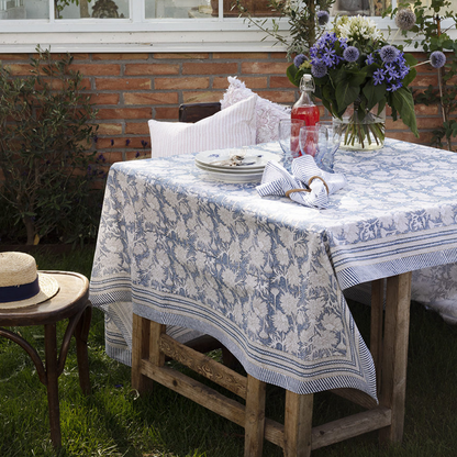 Navy Blue Waterlily Tablecloth in One Size