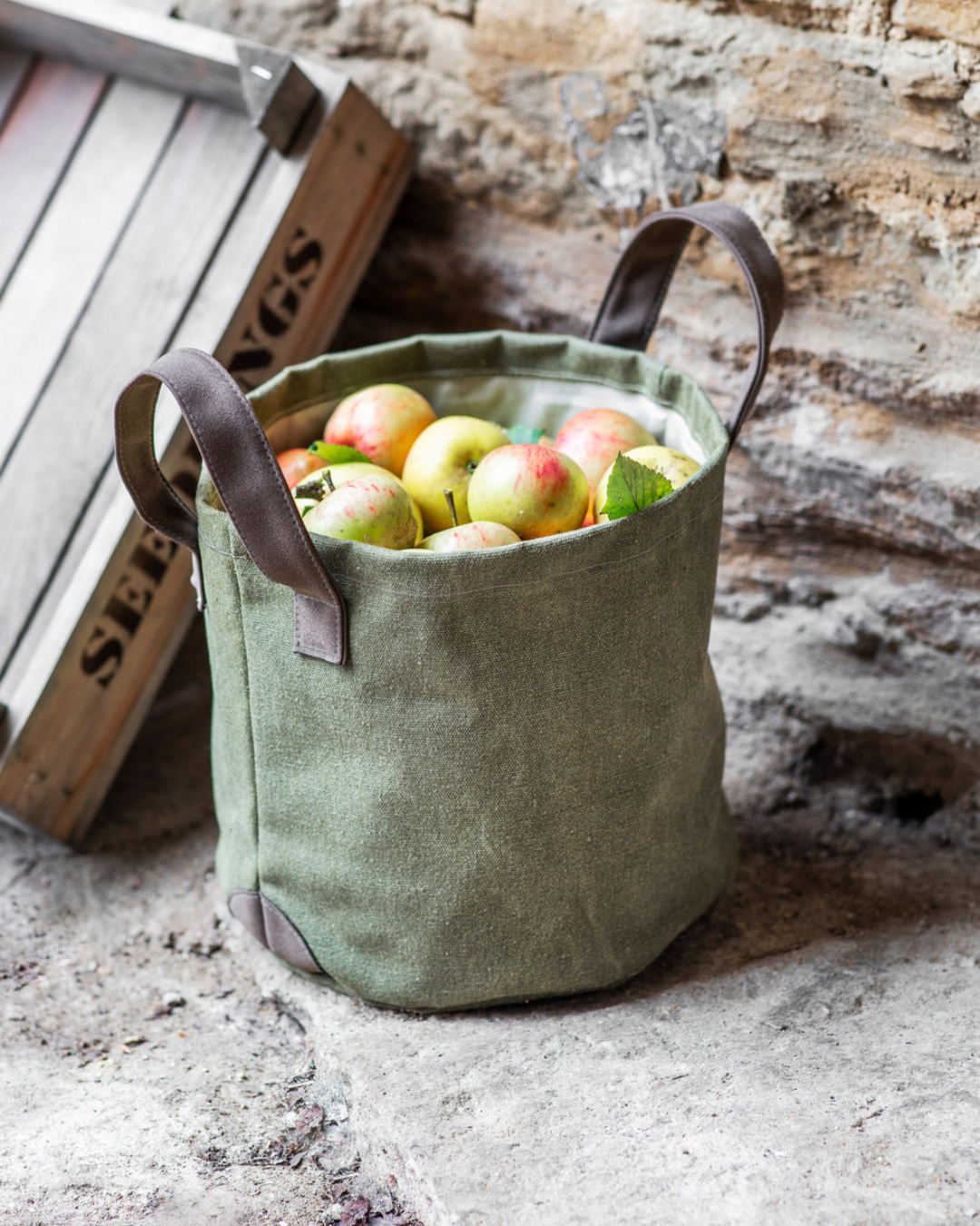 Green Canvas Garden Storage Bag with Handles