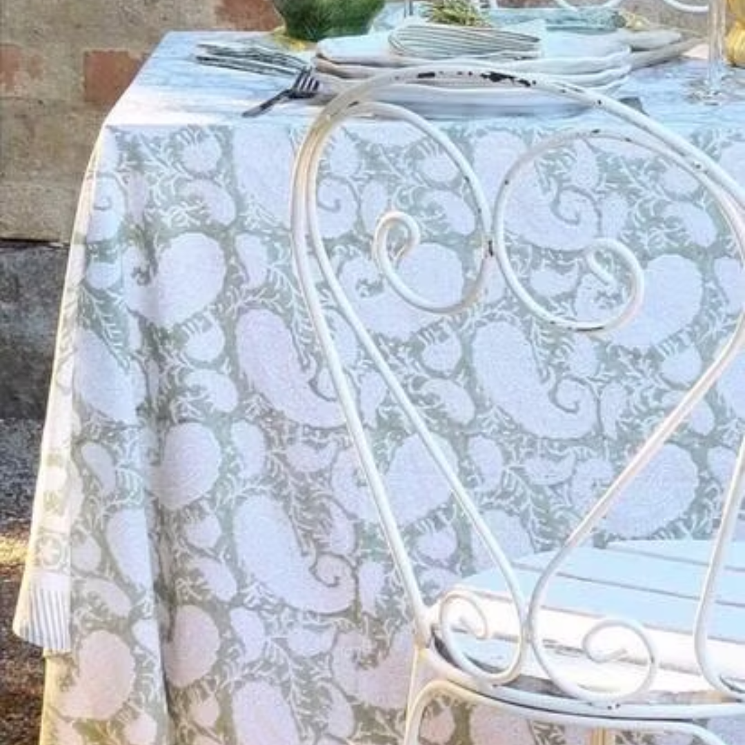 Sea Foam Big Paisley Tablecloth in 2 Sizes