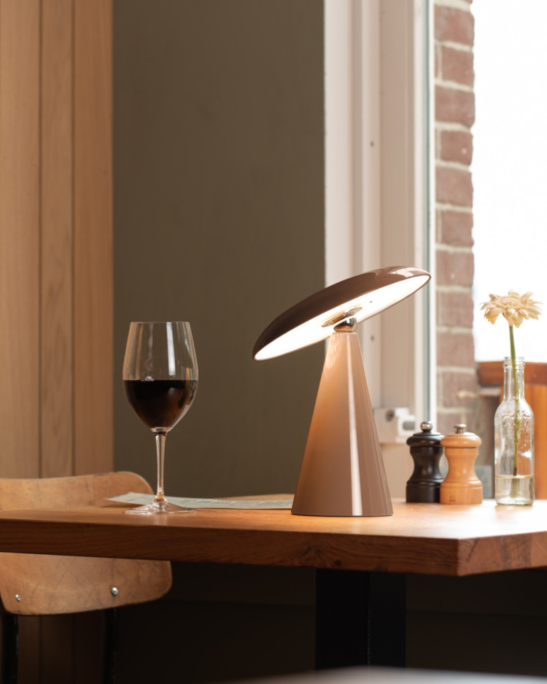 Halo LED Table Lamp in 2 Colours