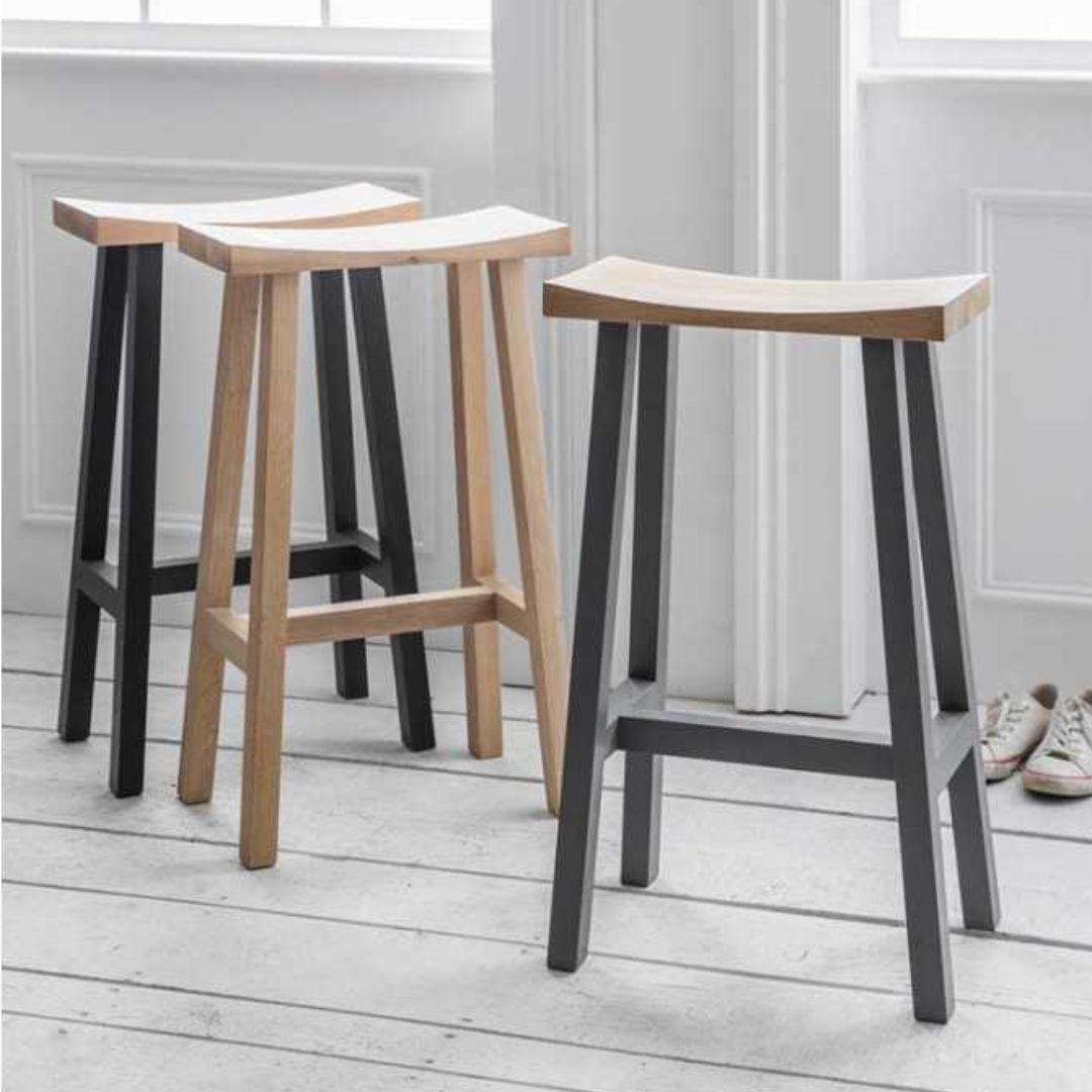 Oak Bar Stool in Natural or Carbon