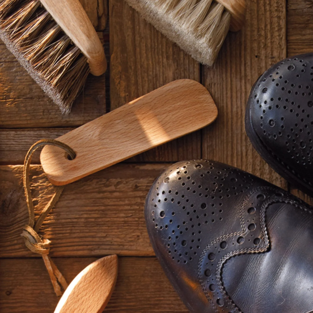 Small Shoe Horn with Leather Strap