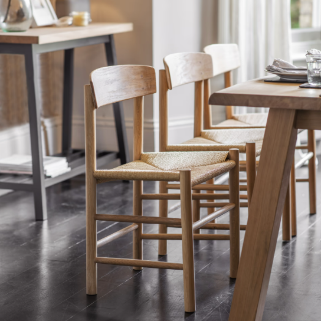 Pair of Oak Dining Chairs in Natural