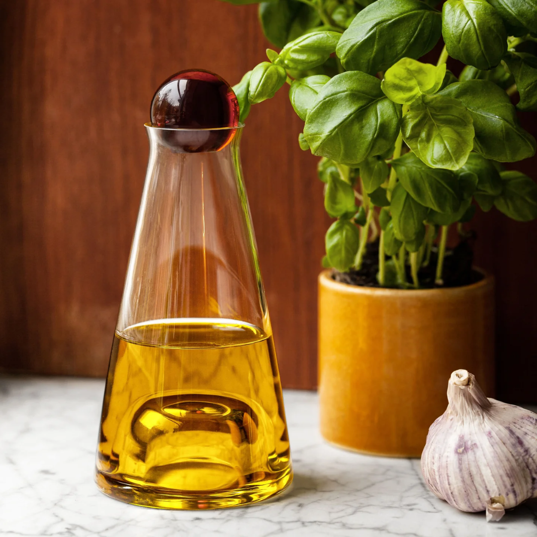 Mini Carafe with Ball Stopper in 2 Colours