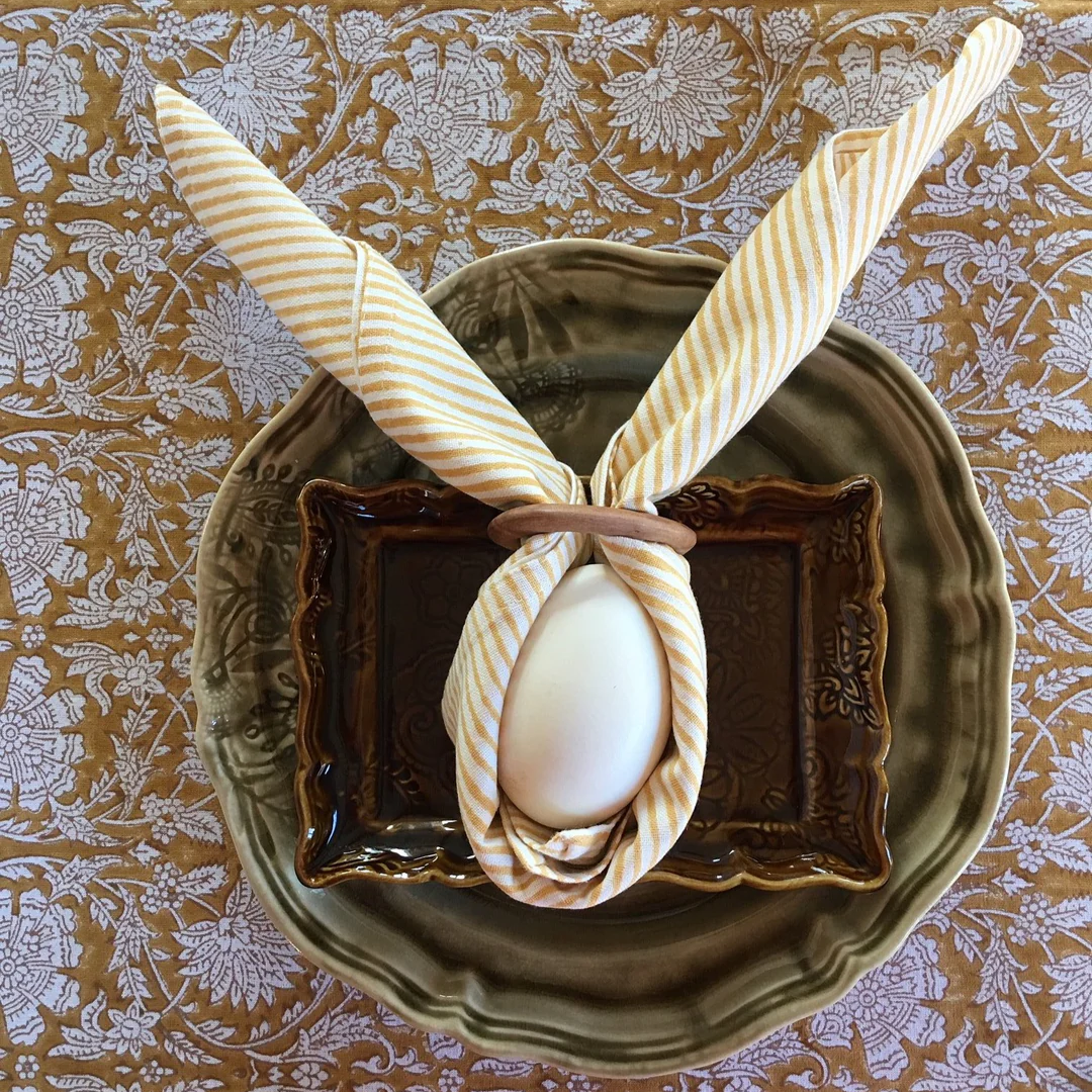 Lion Yellow Paradise Tablecloth in 2 Sizes