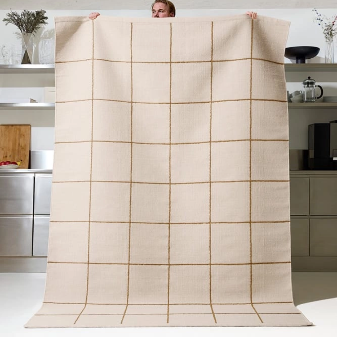 Off White &amp; Beige Grid Rug in 2 Sizes