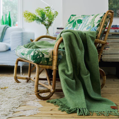 True Throw in 4 Colours