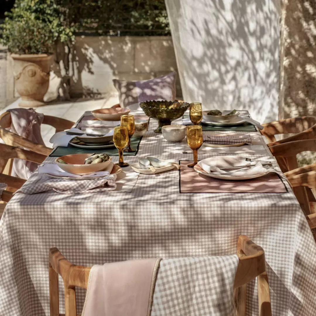 Gingham Piana Tablecloth 160 x 250cm - 2 colours