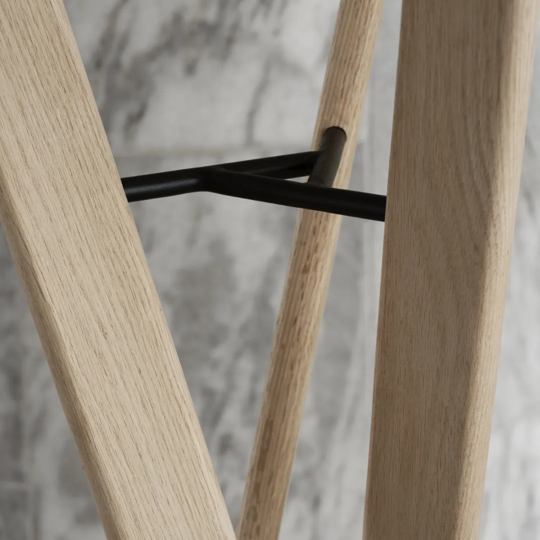 Slender Criss-Cross Oak Coat Stand