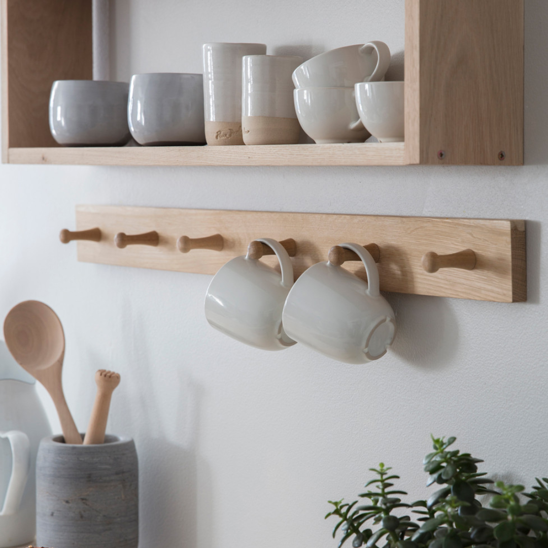 Oak Peg Rail in 3 or 6 Peg