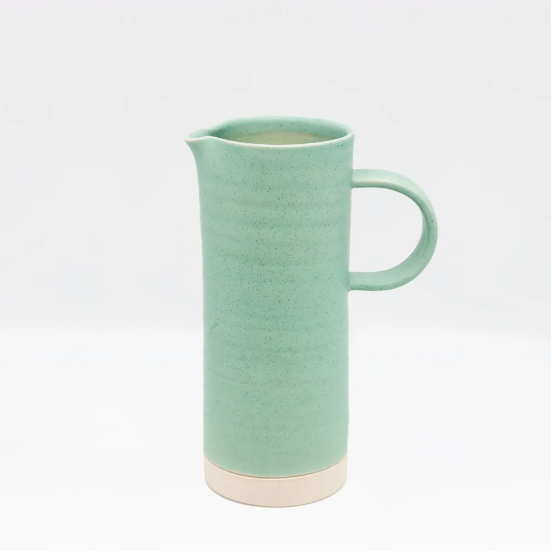 Ceramic Medium Straight Jug in 4 Colours