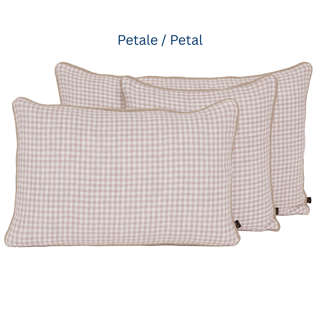 Petale Piana Cushion 40 x 60cm