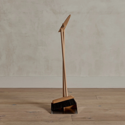 Free Standing Dustpan &amp; Brush Set