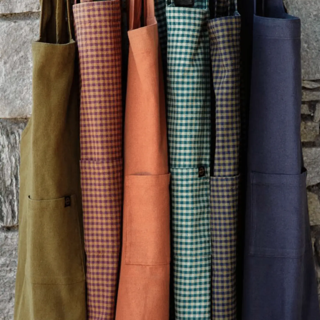 Piana Apron in Terre Brulee