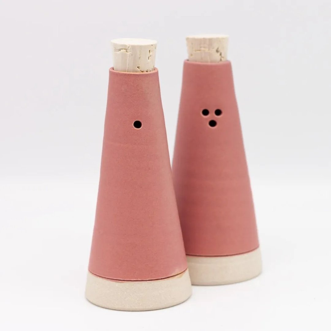 Ceramic Salt &amp; Pepper Set in 4 Colours