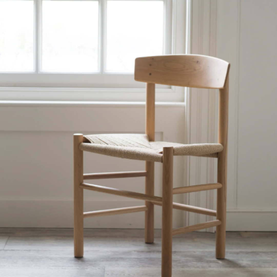 Pair of Oak Dining Chairs in Natural