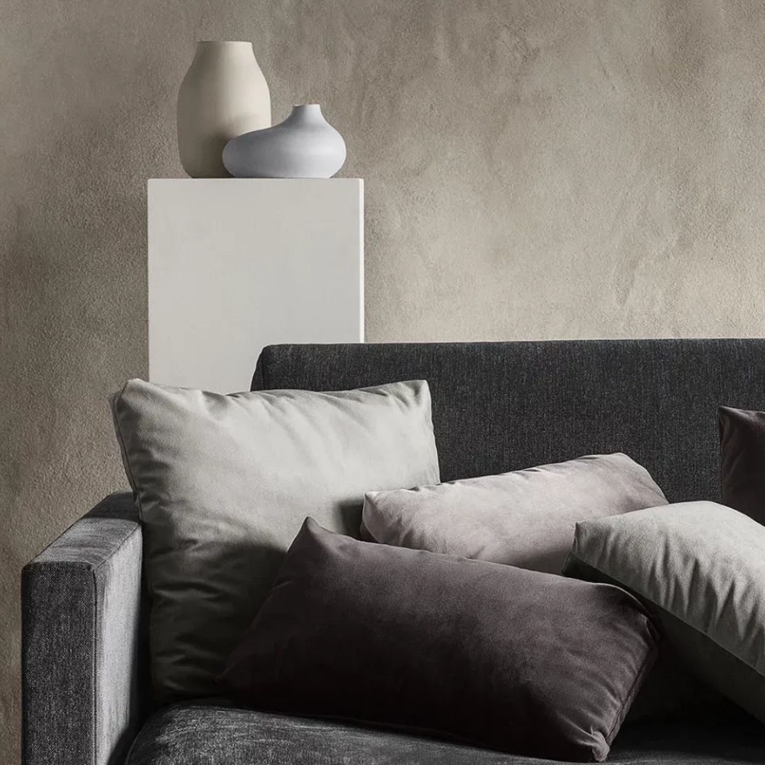 Beige Ceramic Vase in 2 Sizes