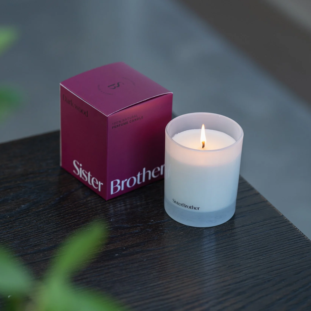 Dark Wood Scented Candle