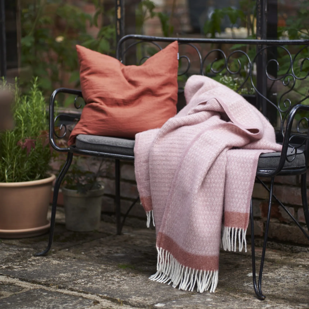 Harald Throw - 6 colour