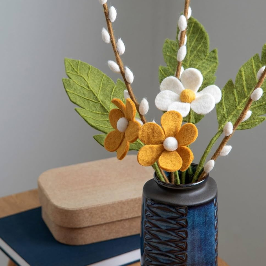 Simple Flower in 4 Colours