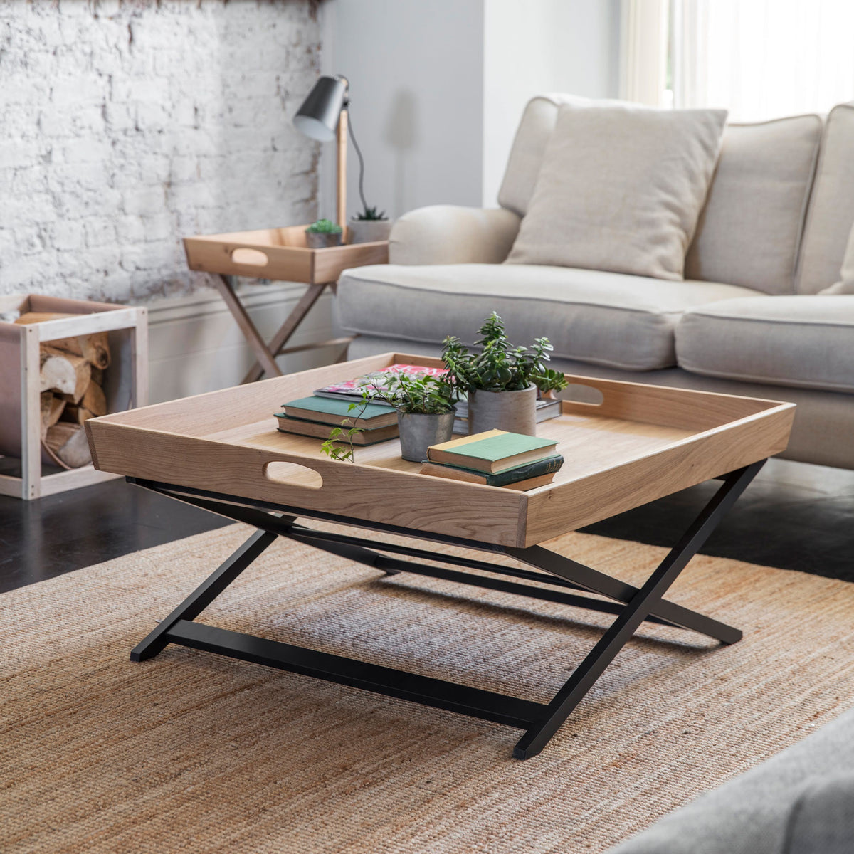 Coffee Table with legs that fold away