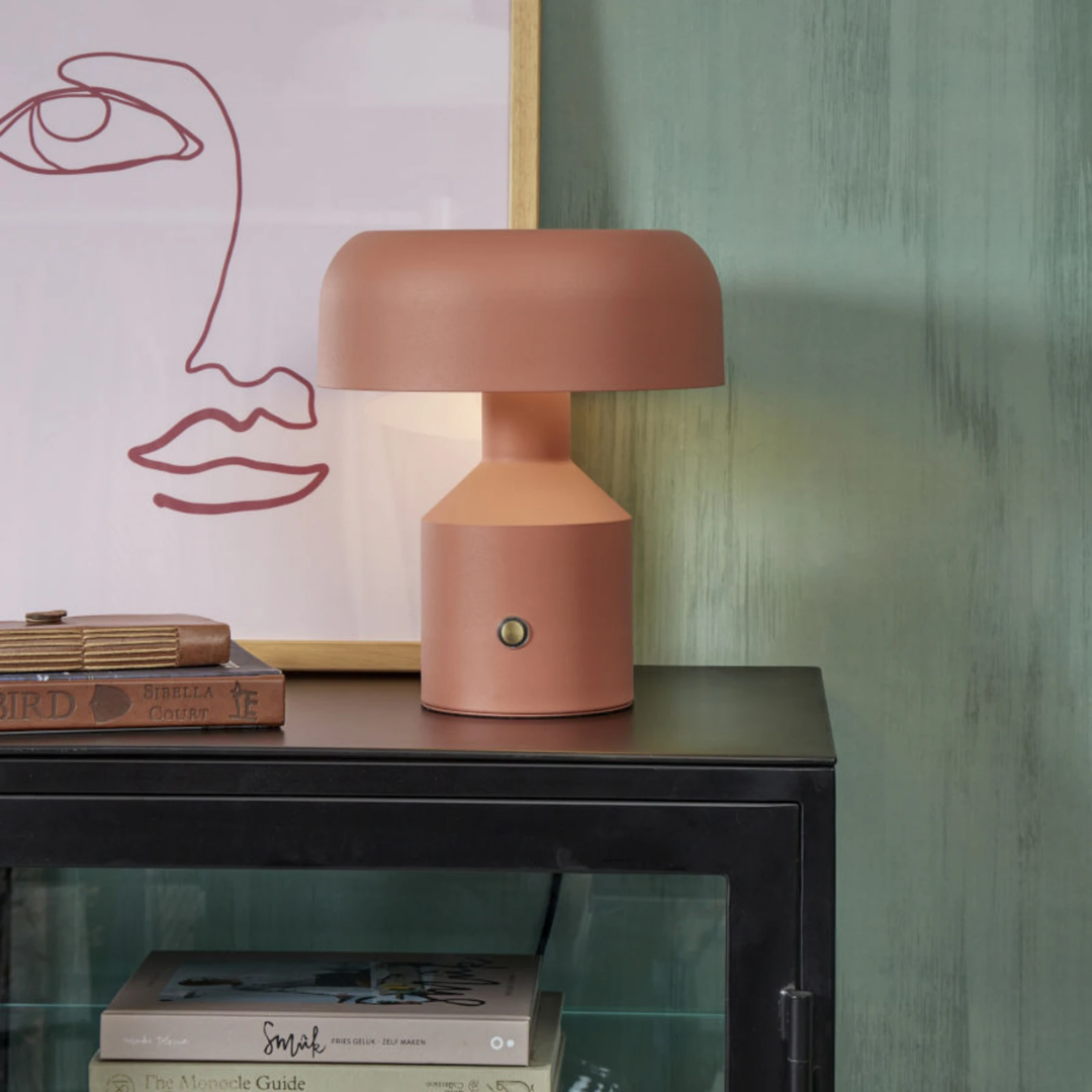 Dome Table Lamp in 2 Colours