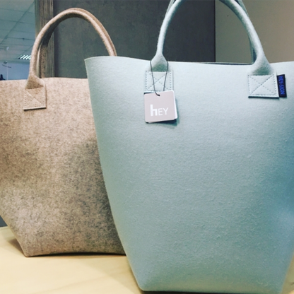 Felt Carrier Bag in 2 Colours