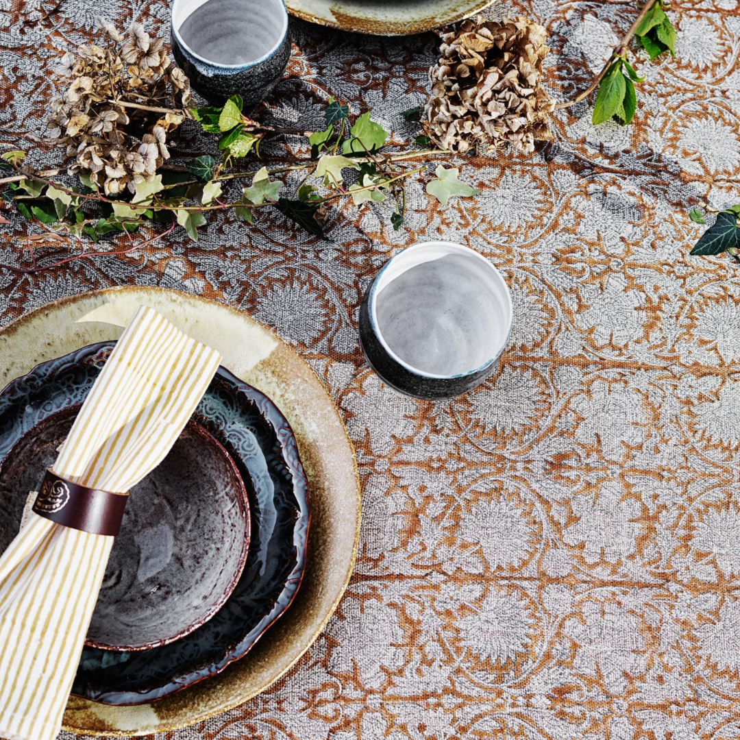 Lion Yellow Paradise Tablecloth in 2 Sizes