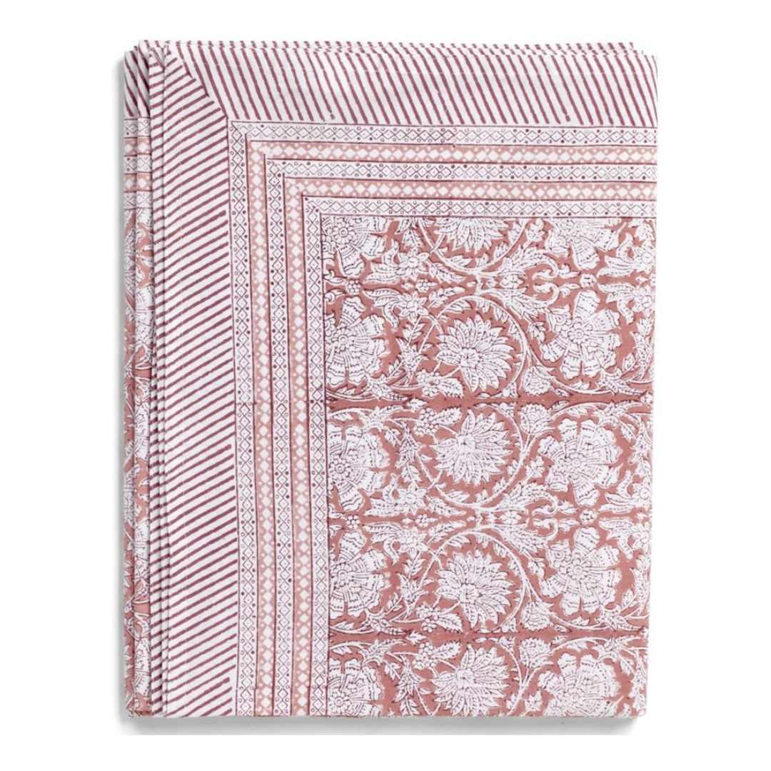 Rose Paradise Tablecloth in 2 Sizes