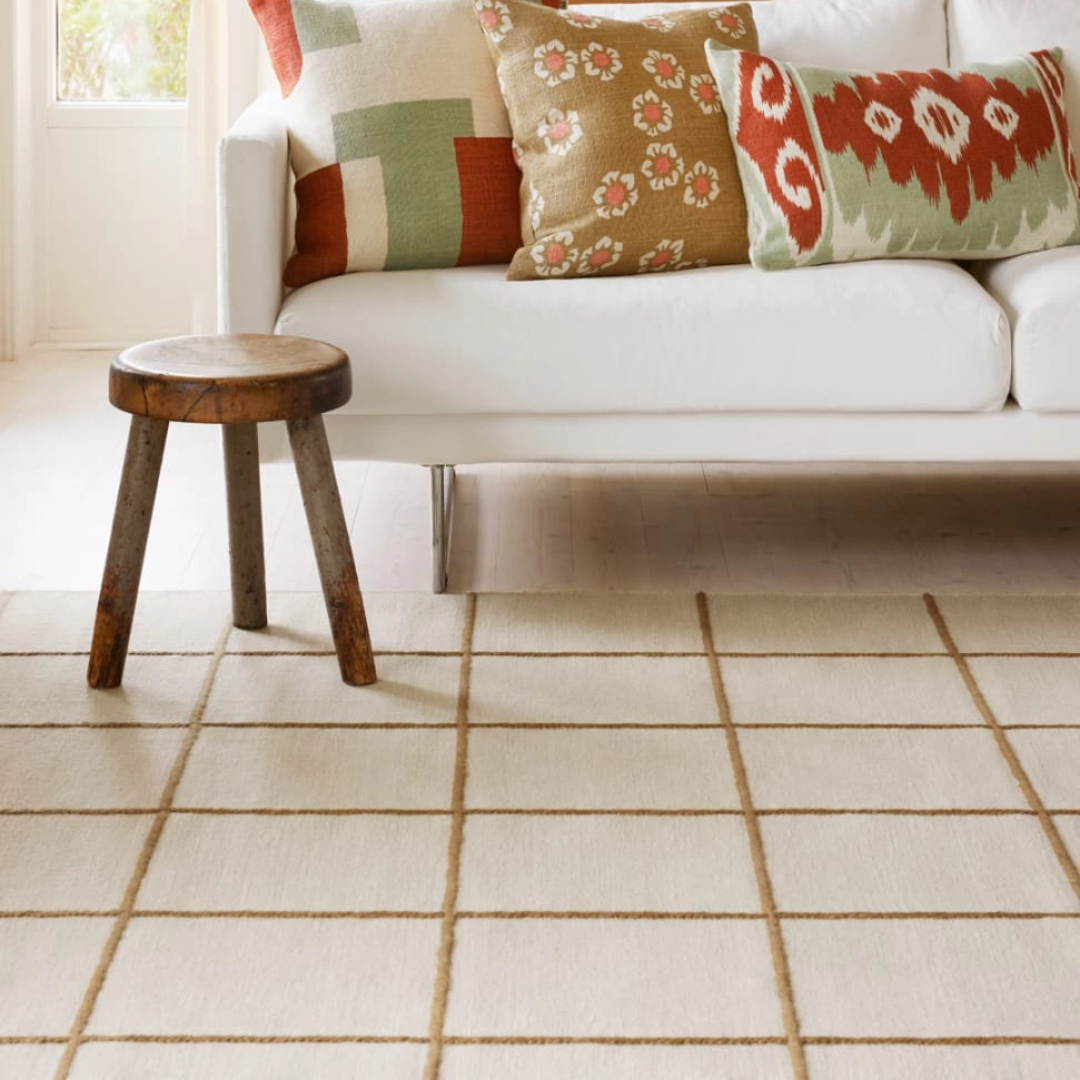 Off White &amp; Beige Grid Rug in 2 Sizes