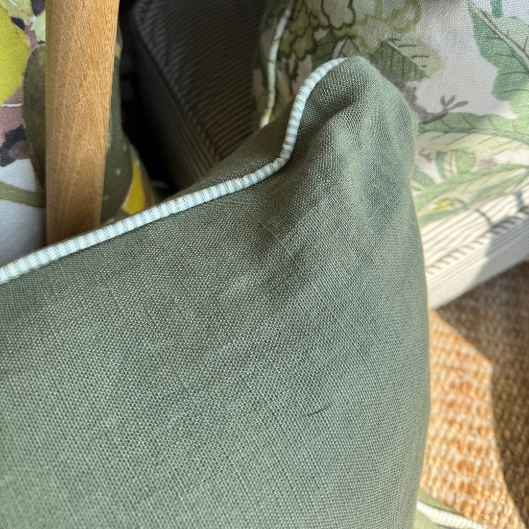 Honest Reboot 037 with Stripe Piping Cushion 50 x 50cm