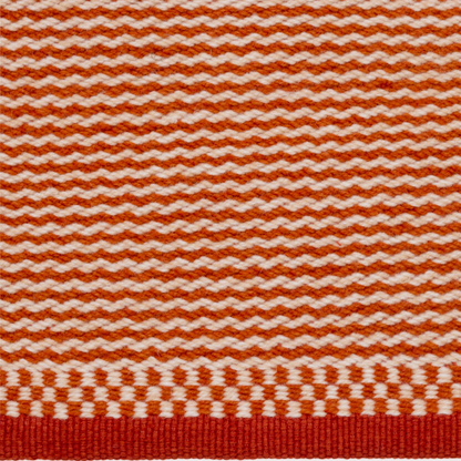 Sienna &amp; Off White Daisy Rug in 2 Sizes