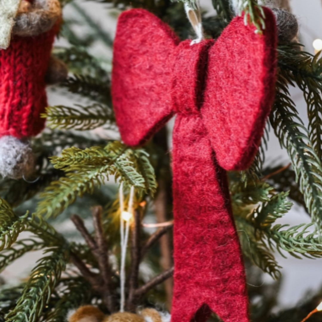 Felt Christmas Bow Red in 3 Sizes