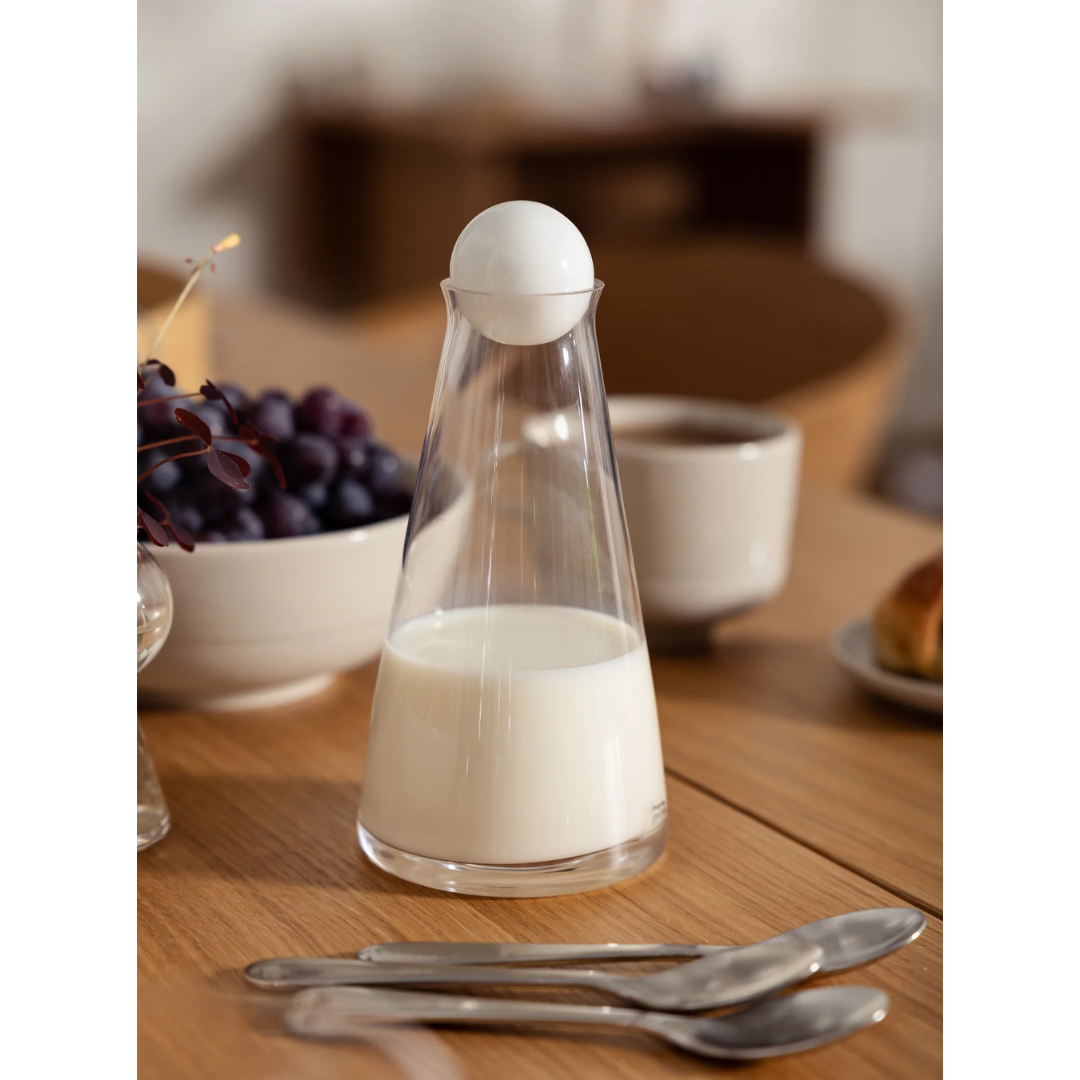 Mini Carafe with Ball Stopper in 2 Colours