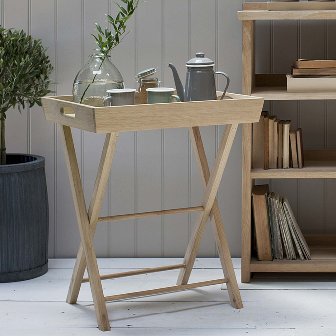 Butlers Side Tray Table in Oak