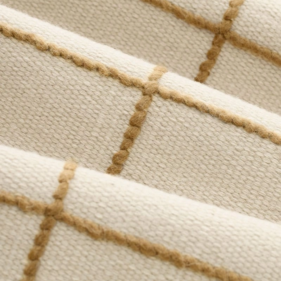 Off White &amp; Beige Grid Rug in 2 Sizes