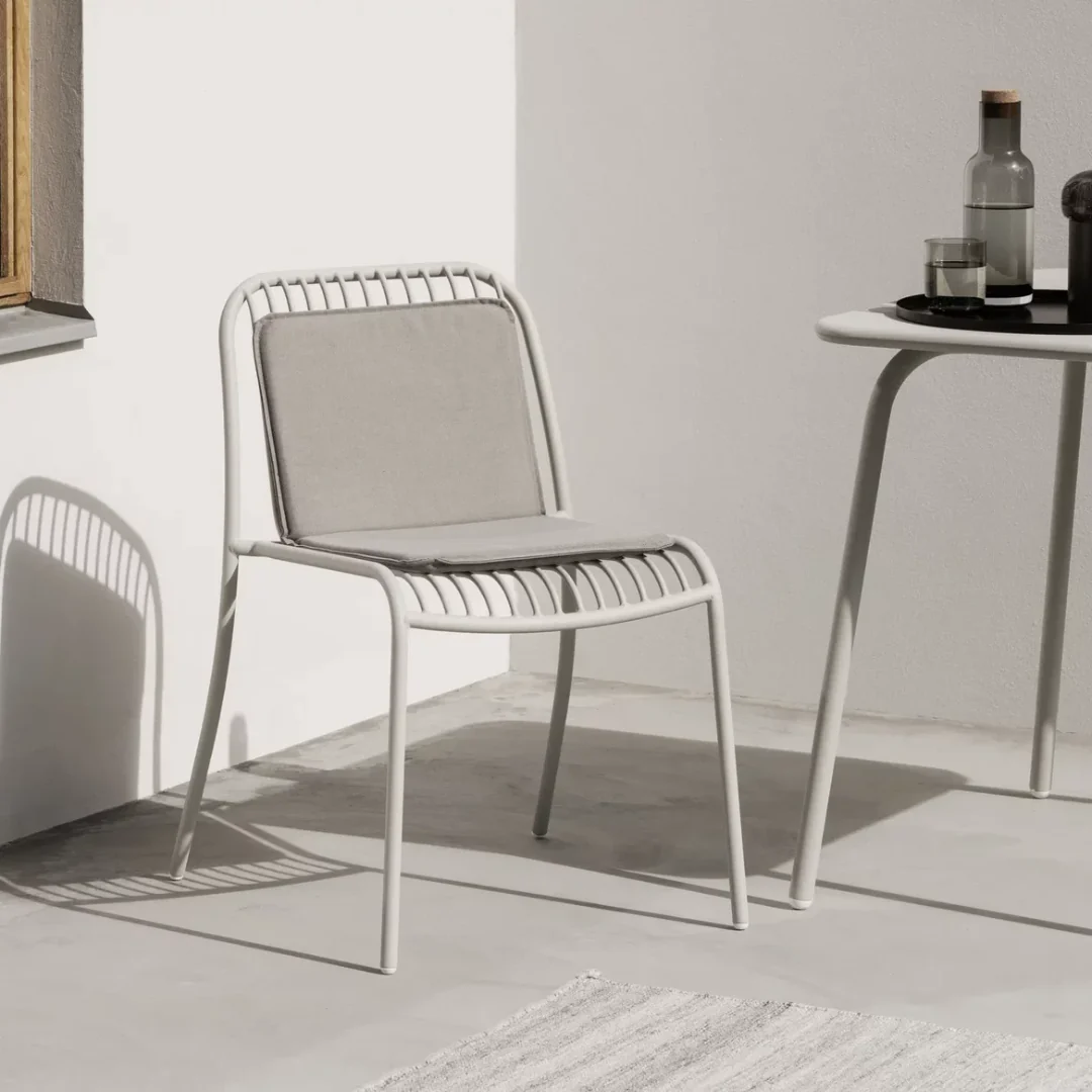Outdoor Wire Chair Armless with Seat Rest in 2 Colours