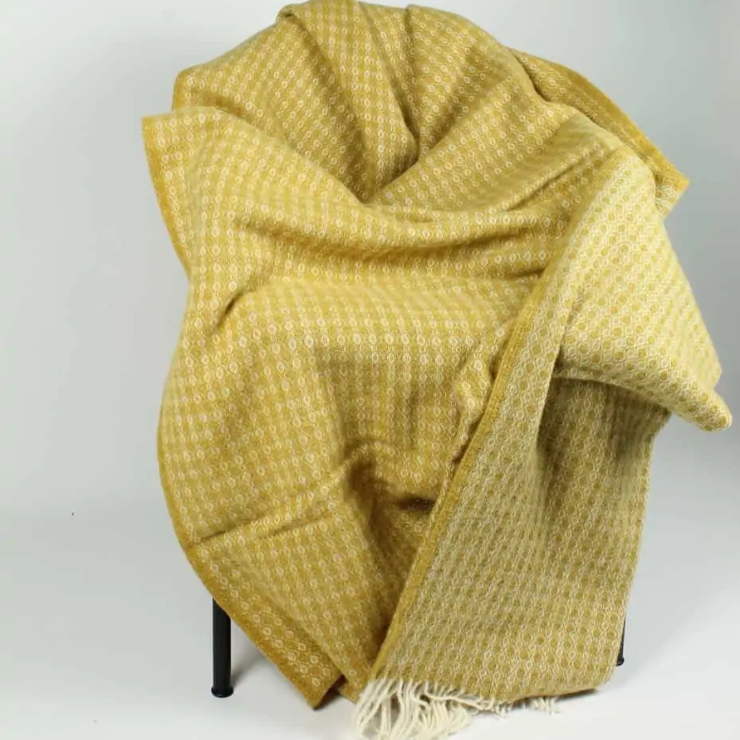 Loop Throw - 4 colours