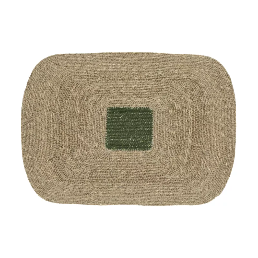 Curved Rectangular Seagrass Placemat in 2 Colours