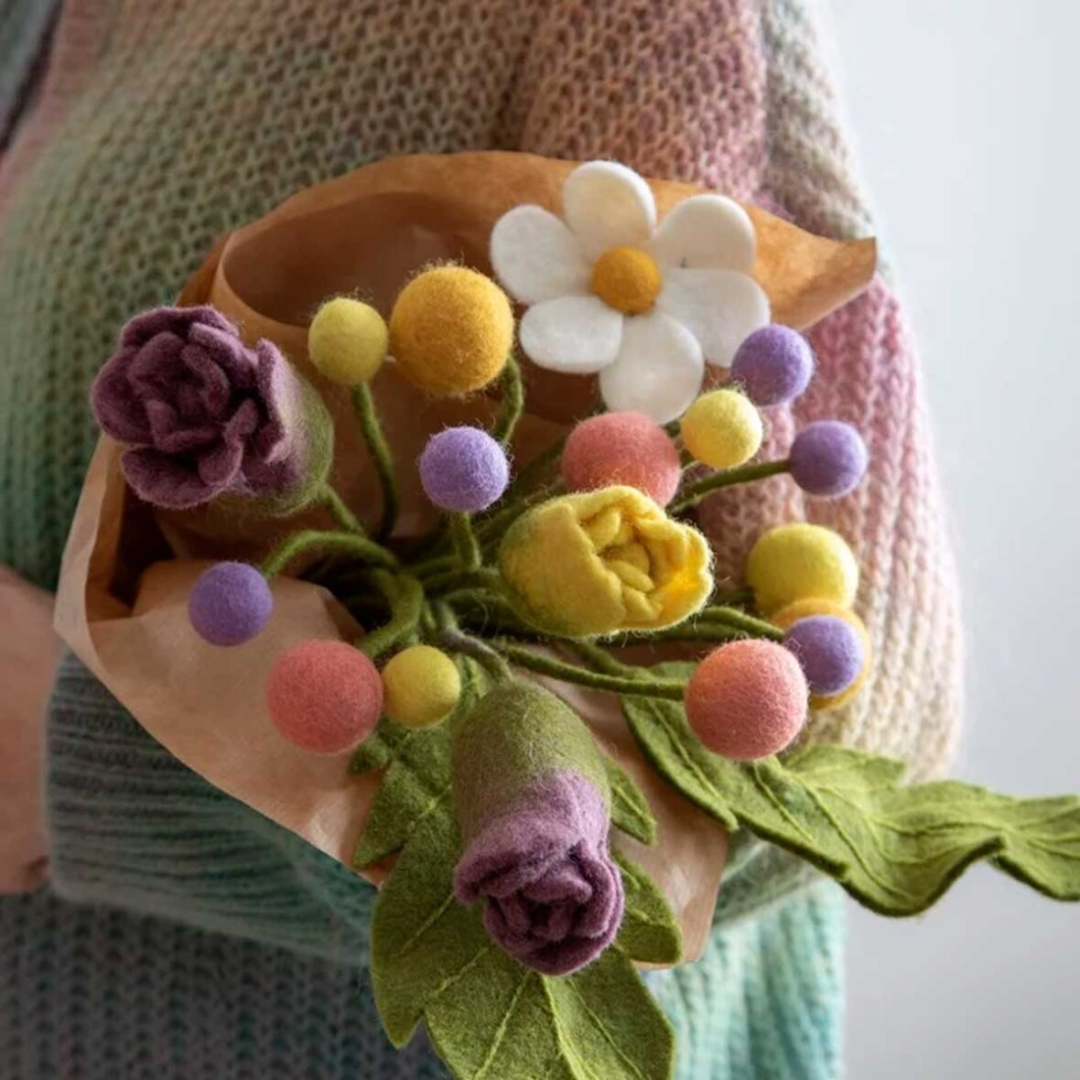 Simple Flower in 4 Colours