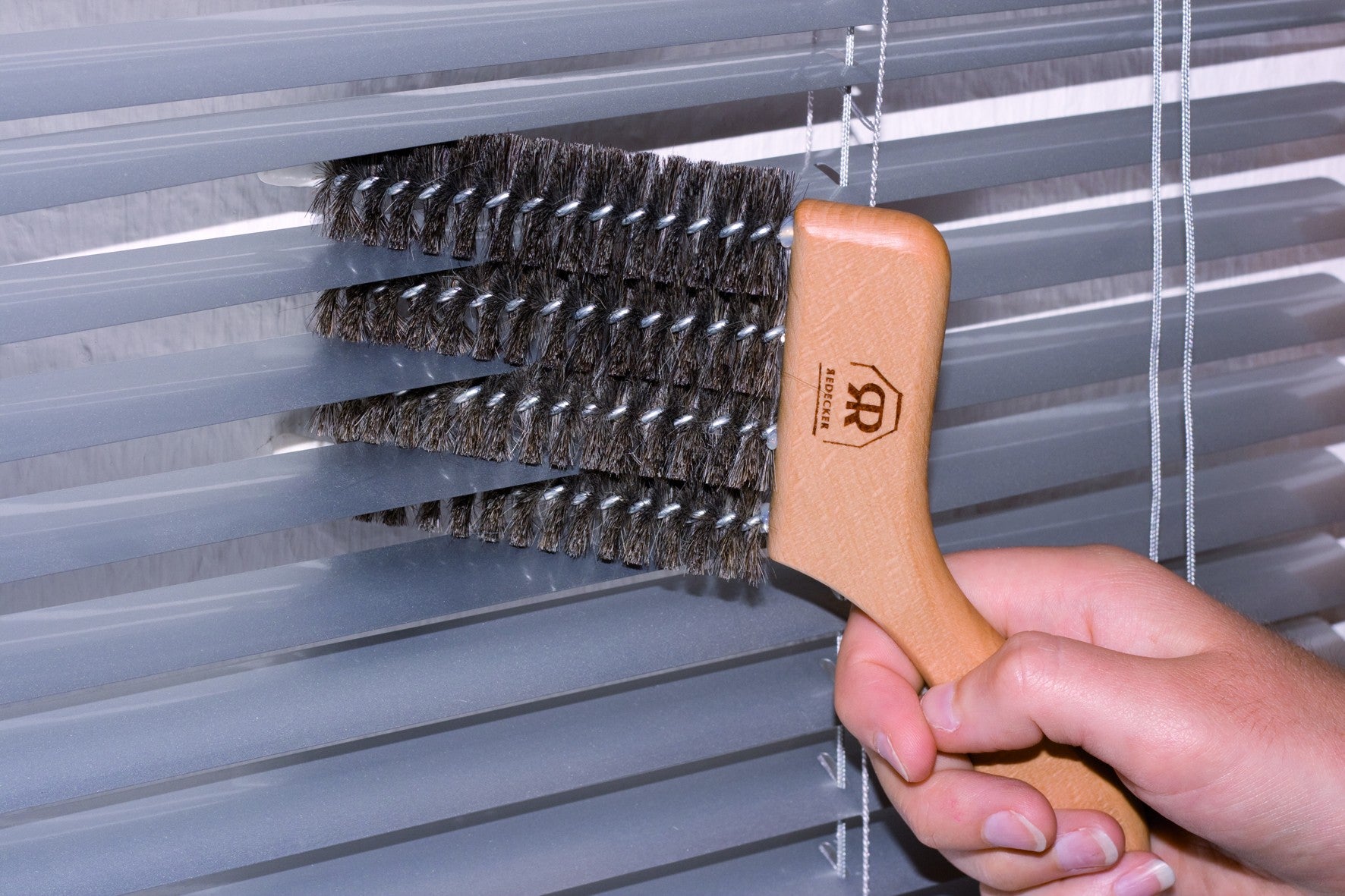 the super easy way to clean your timber blinds 