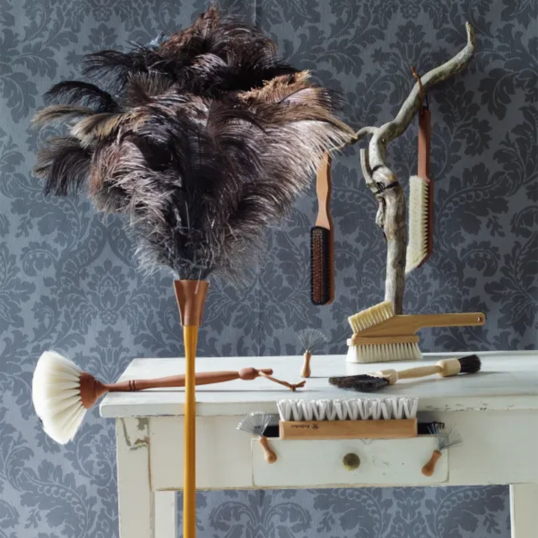 Small Light Goat Hair Dust Brush with Black Dot