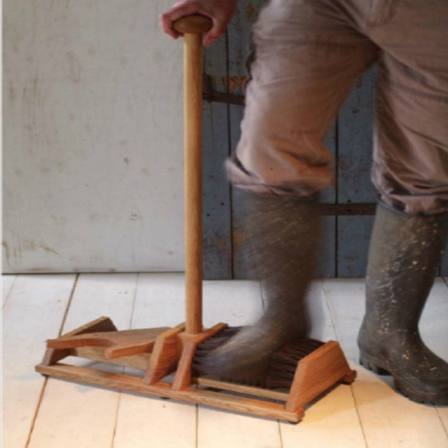 Boot Jack &amp; Cleaner