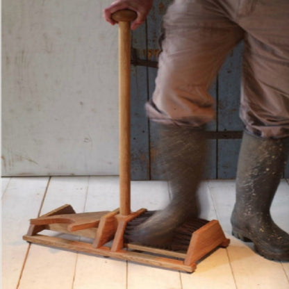 Boot Jack &amp; Cleaner